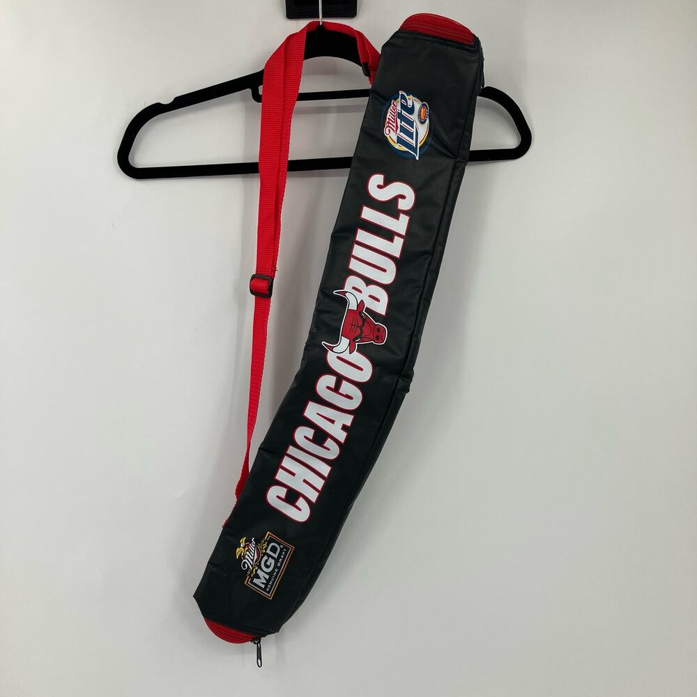 Chicago Bulls Miller Lite MGD Insulated Adjustable Beer Pop Soda Can Cooler Bag